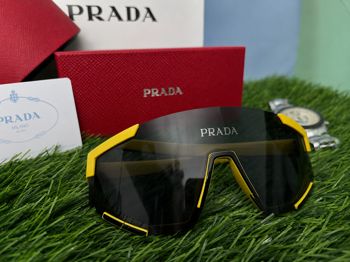 🕶️ P.S#0005 -Luxury-inspired premium sunglasses with premium packaging and stylish design.        

*PREMIUM QUALITY FRAME*